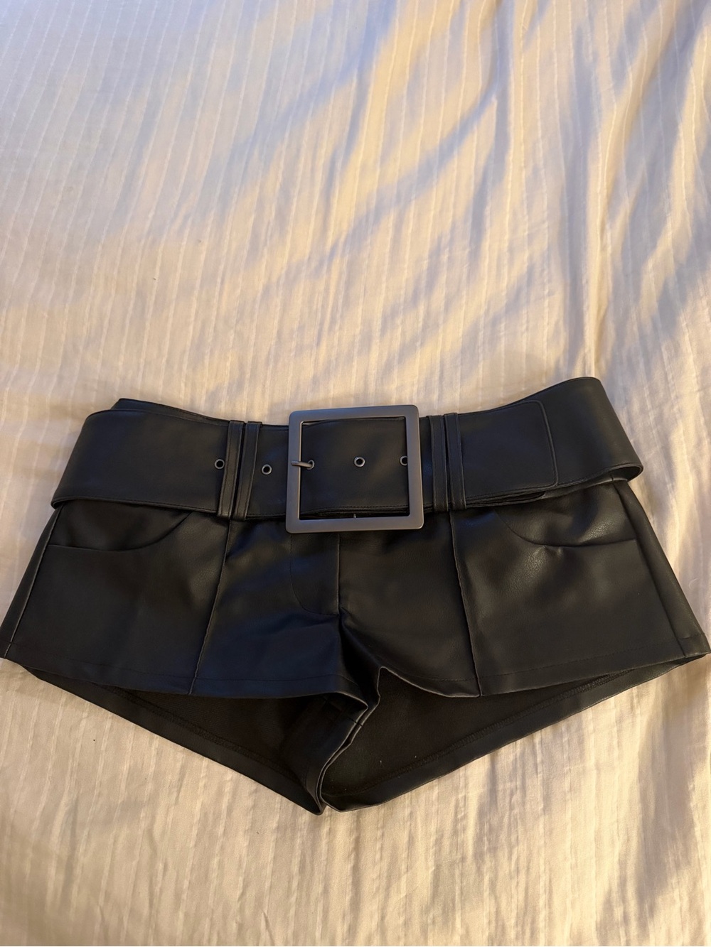 REVOLVE Black sandy moto Shorts